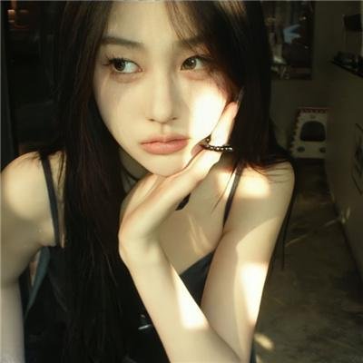 花吃了那女孩